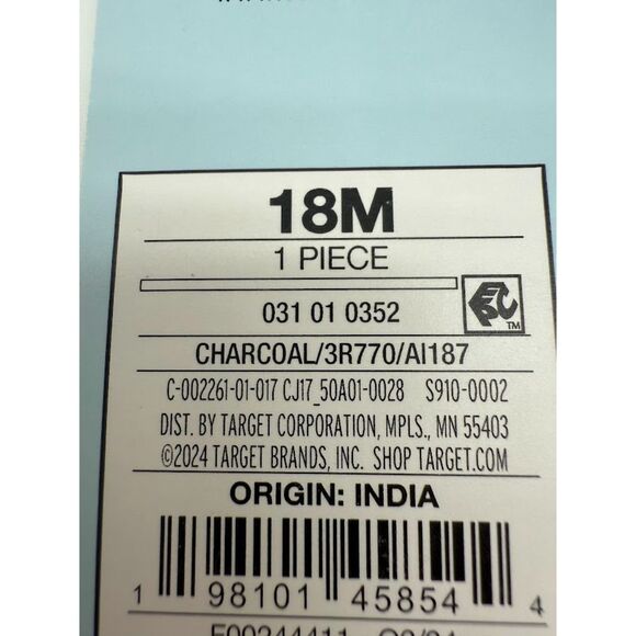 Cat & Jack 18m bundle - Picture 5 of 5